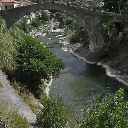 Rossini, Colle Lupi, Barlina Villa *